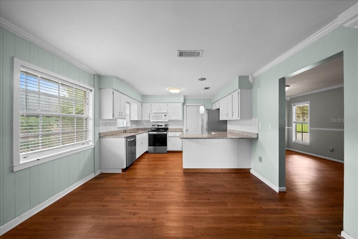 Single Family Residence at 4851 NE 7TH ST, OCALA, photo 41 of 75