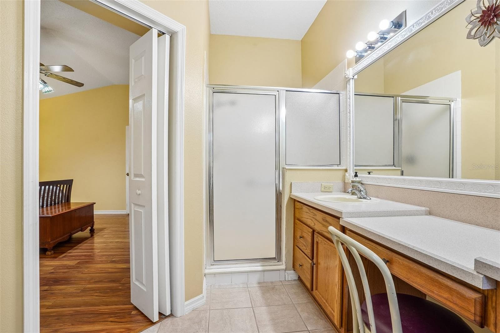 Primary Bathroom - 460 LOMA PASEO DR, THE VILLAGES