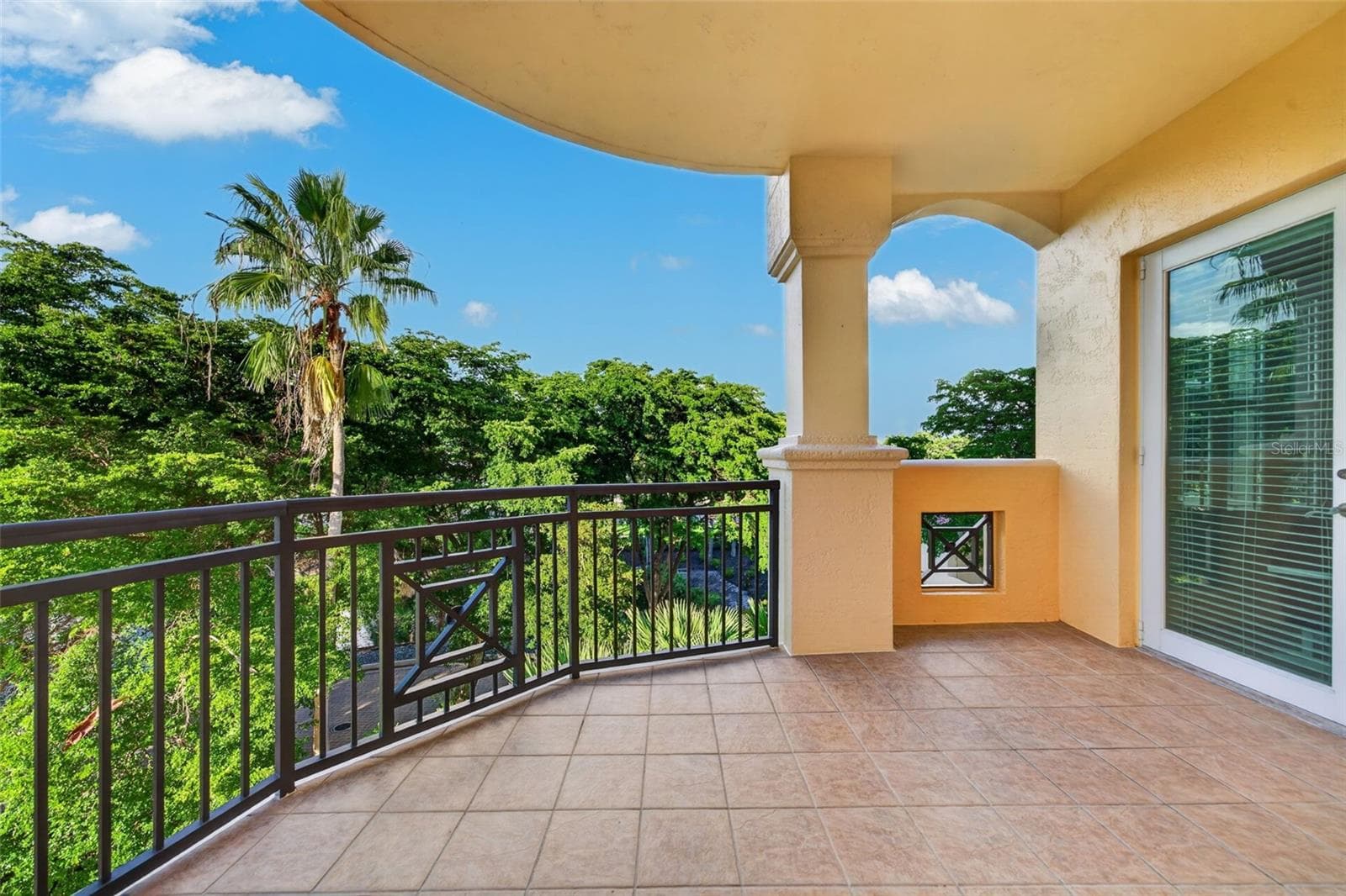 Condominium at 2151 GULF OF MEXICO DR #4, LONGBOAT KEY, photo 58 of 97