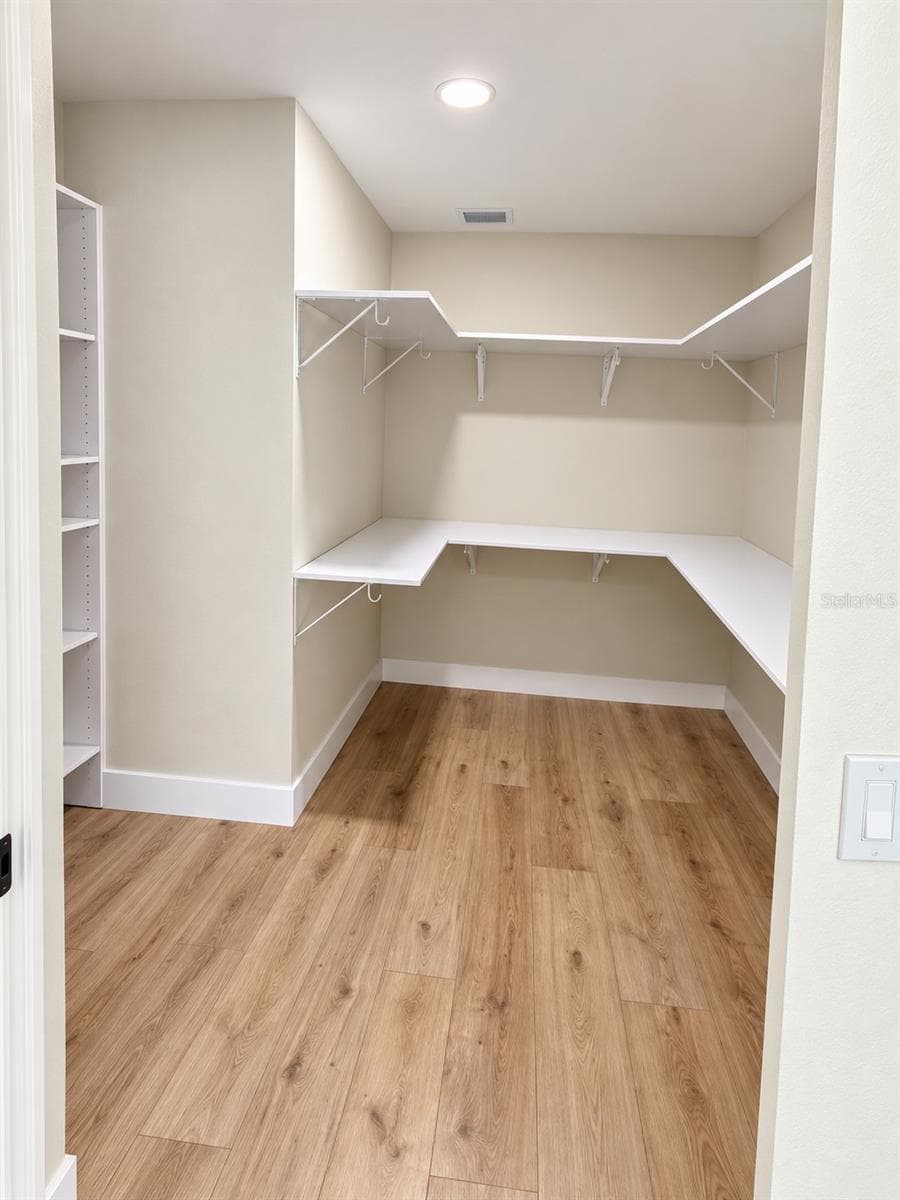 Second bedroom walk in closet - 102 WINDWARD DR, OSPREY
