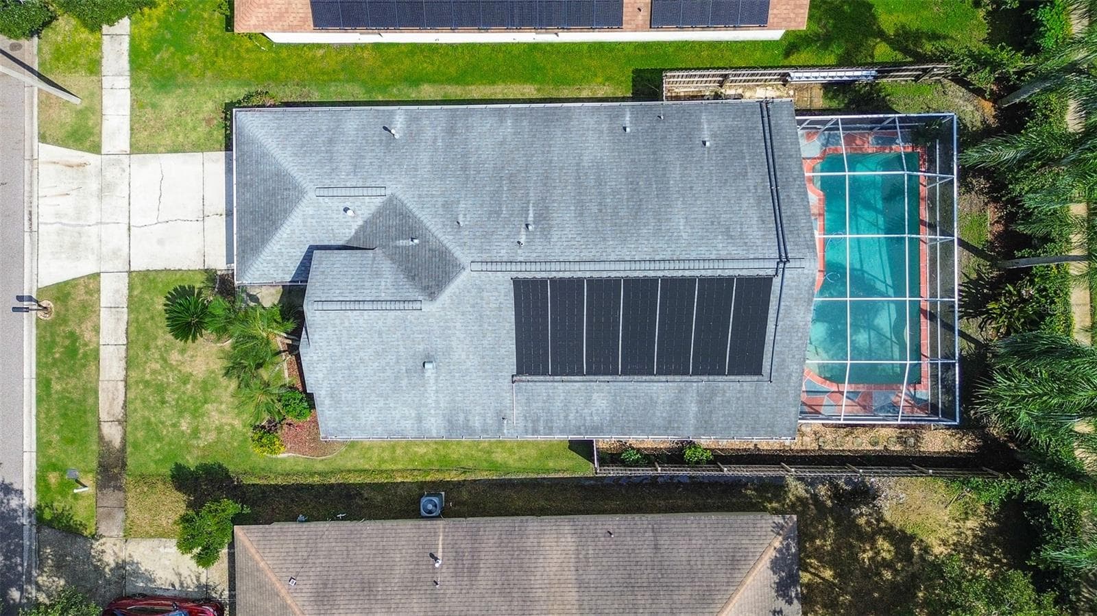 Overhead shot of house - 1709 SCOTCH PINE DR, BRANDON