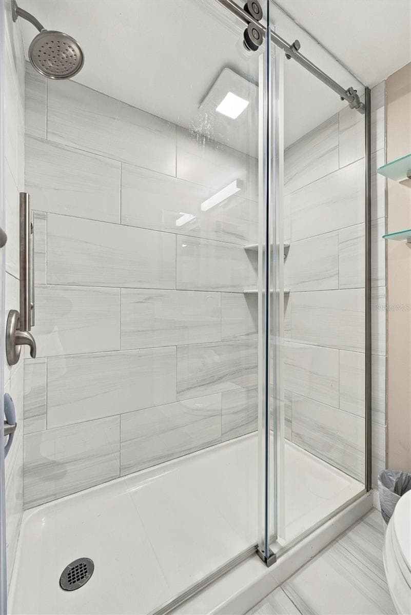 Condominium at 3265 BENEVA RD #104, SARASOTA, photo 17 of 39