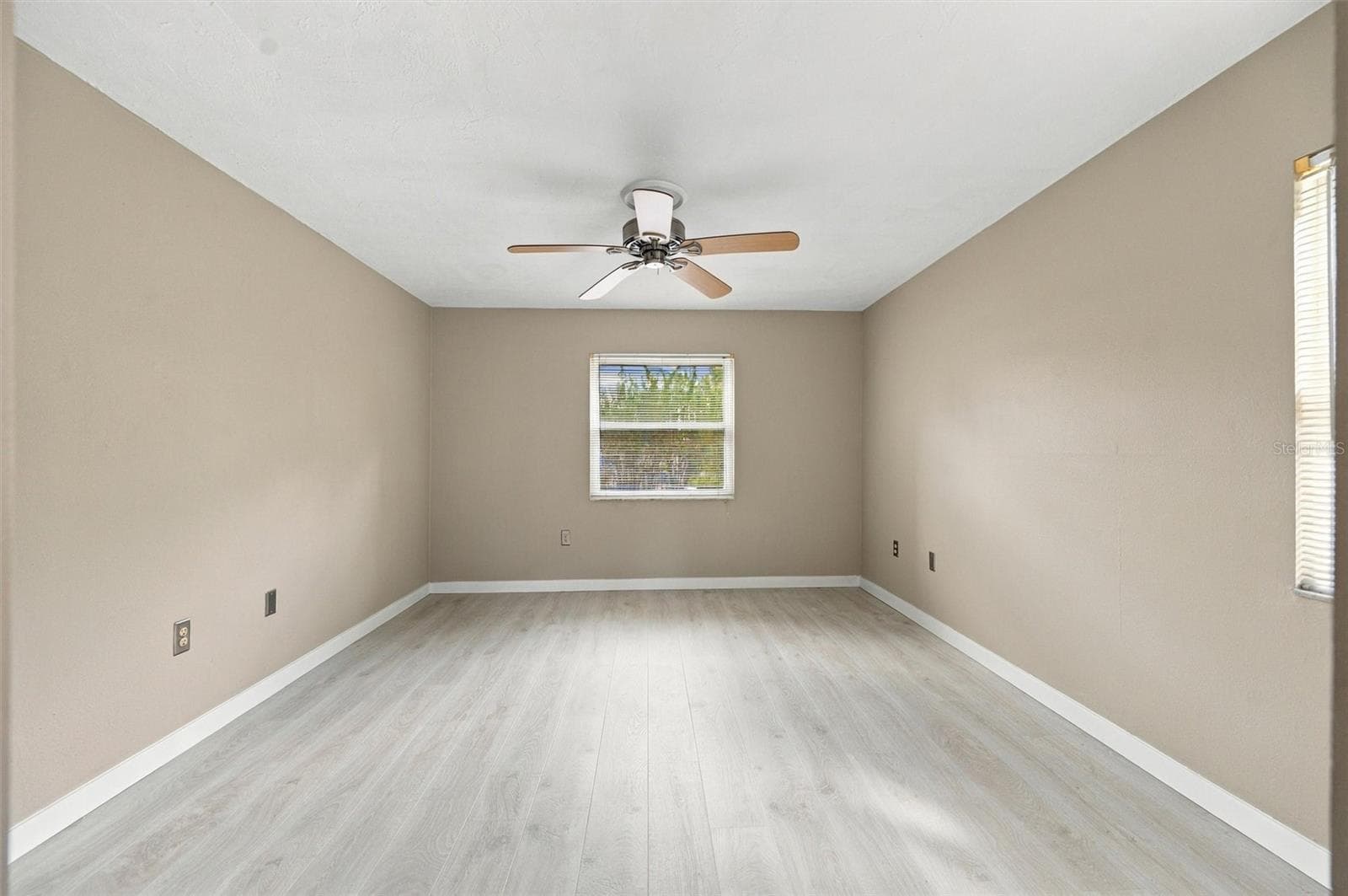 Condominium at 3265 BENEVA RD #104, SARASOTA, photo 19 of 39