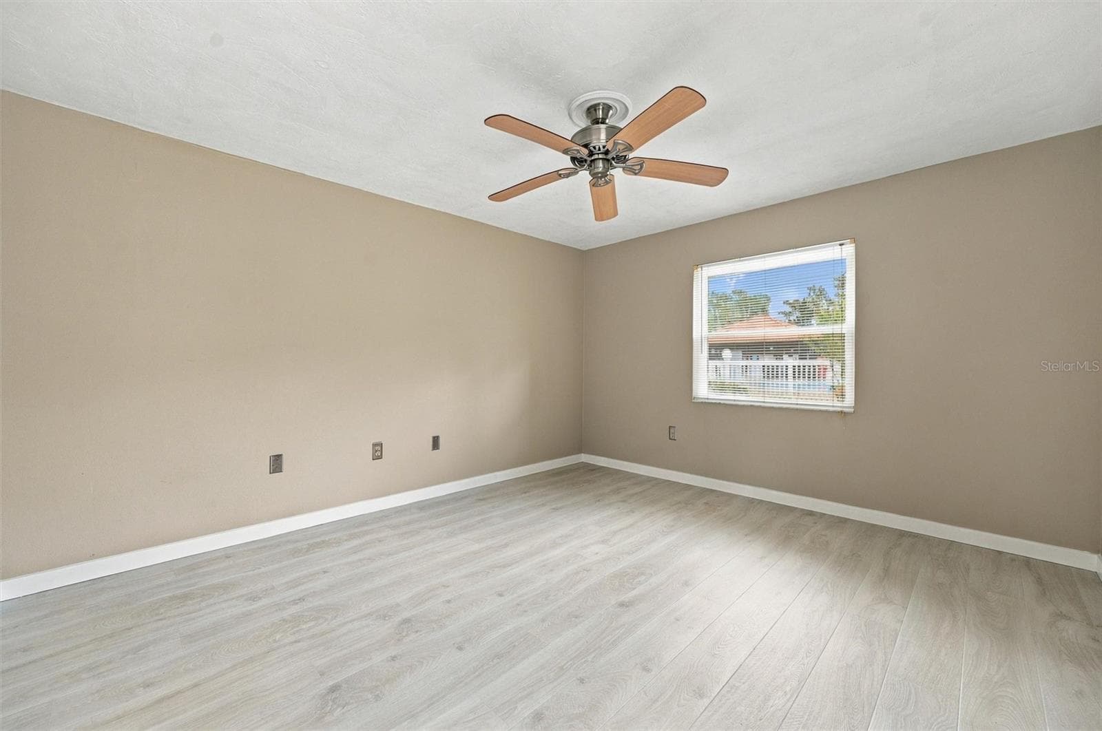 Condominium at 3265 BENEVA RD #104, SARASOTA, photo 21 of 39