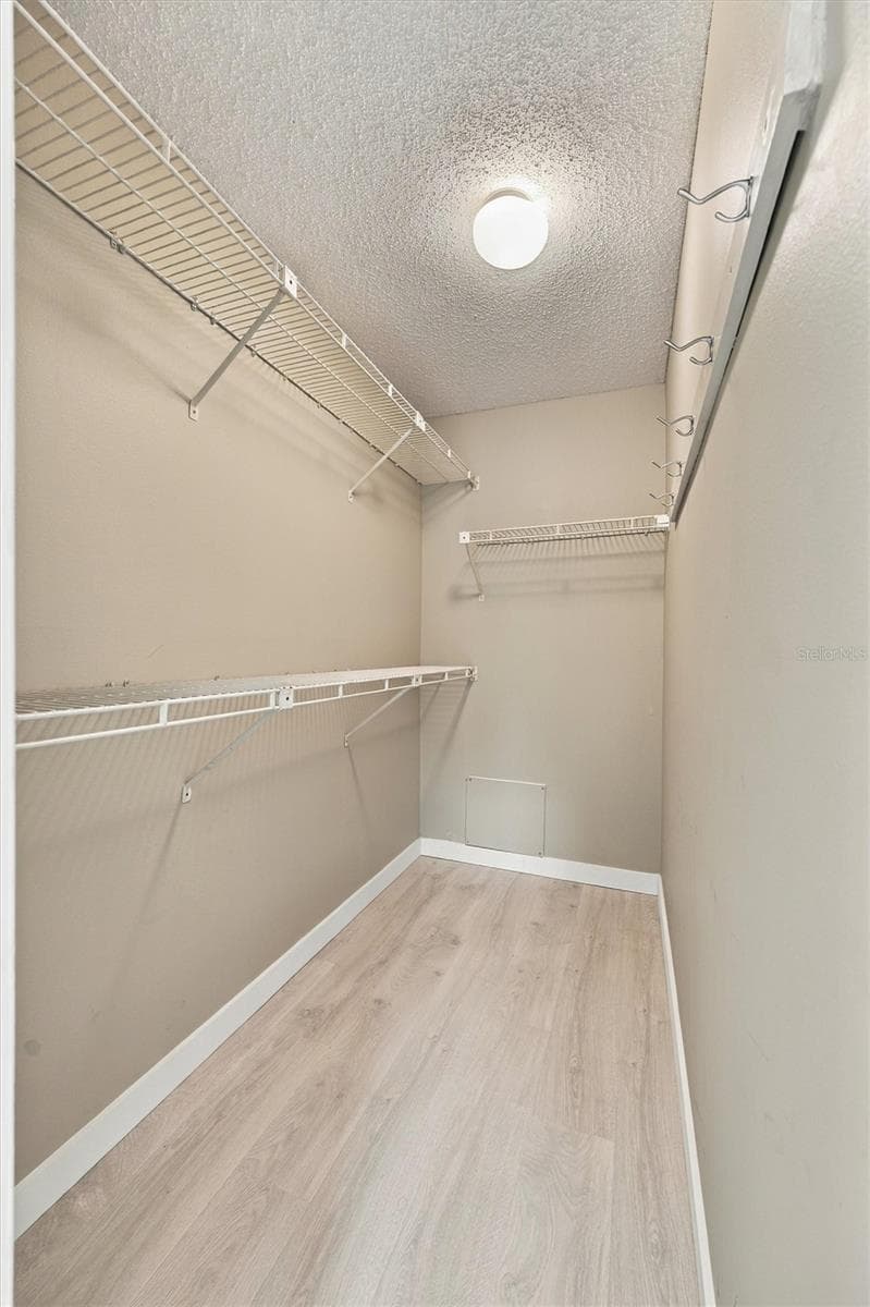 Condominium at 3265 BENEVA RD #104, SARASOTA, photo 22 of 39