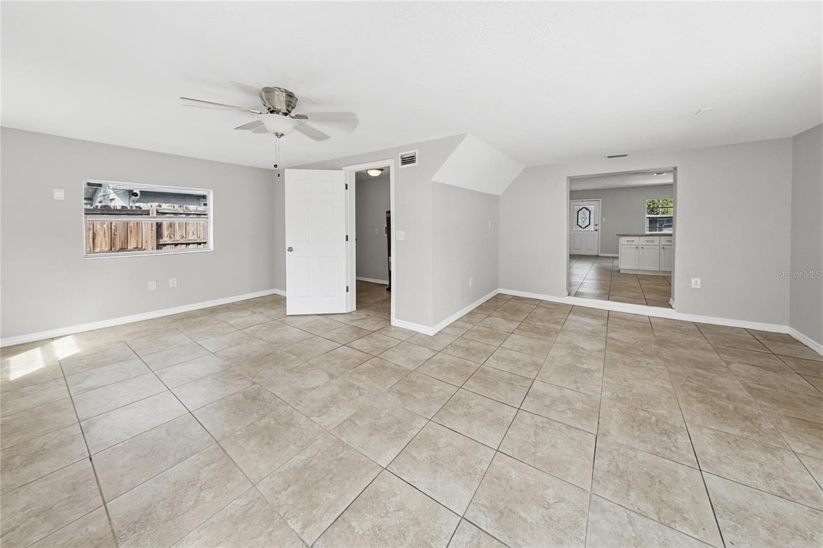 Single Family Residence at 2903 E 97TH AVE, TAMPA, photo 2 of 22