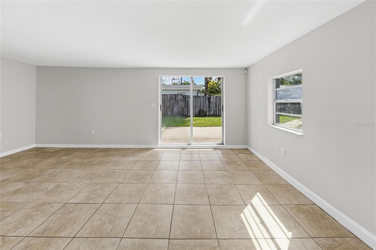 Single Family Residence at 2903 E 97TH AVE, TAMPA, photo 3 of 22