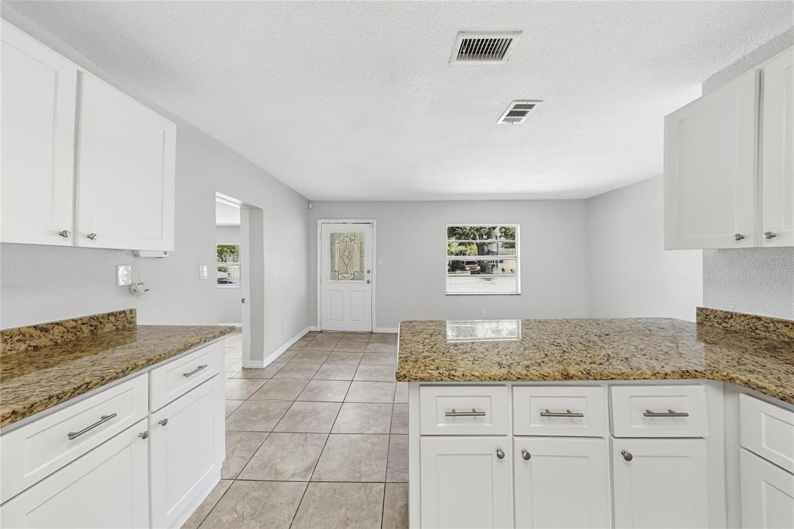 Single Family Residence at 2903 E 97TH AVE, TAMPA, photo 7 of 22