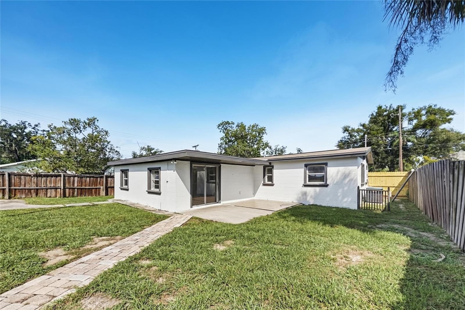 Single Family Residence at 2903 E 97TH AVE, TAMPA, photo 21 of 22