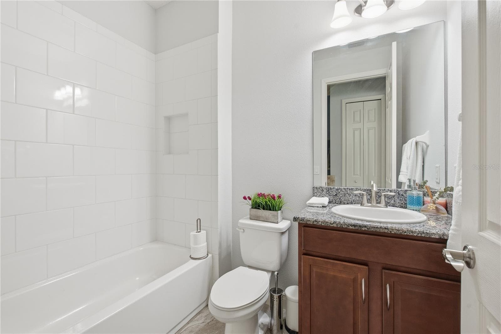 Single Family Residence at 16485 COURTYARD LOOP, LAND O LAKES, photo 33 of 87