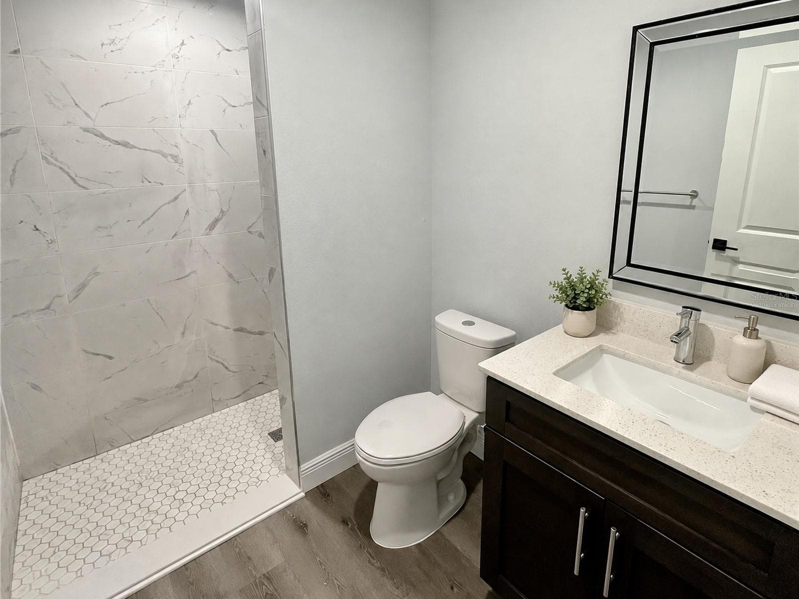 Virtually staged - 623 NW 60TH AVE, OCALA