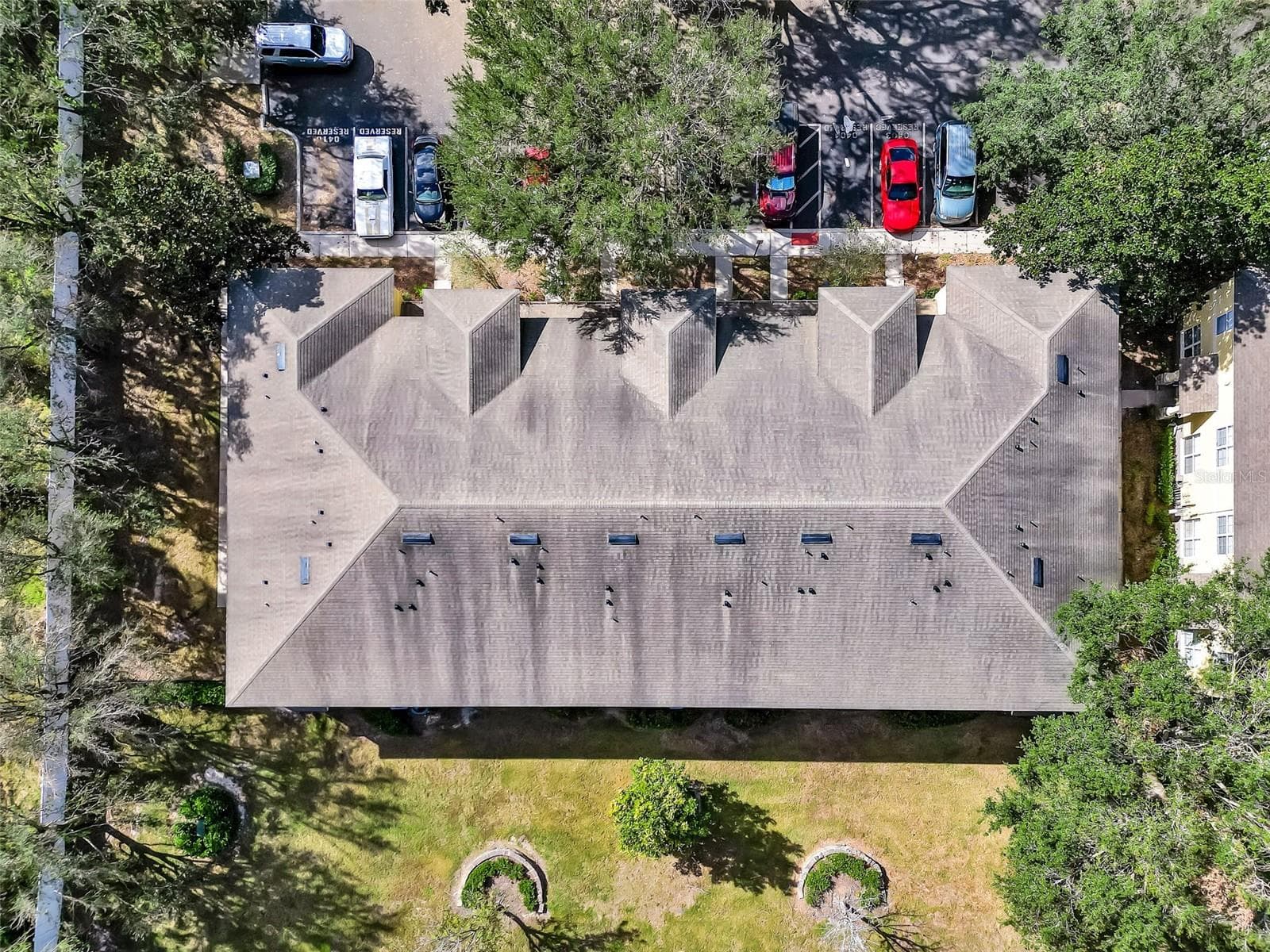 OVERHEAD DRONE - 209 DRAW BRIDGE LN, VALRICO
