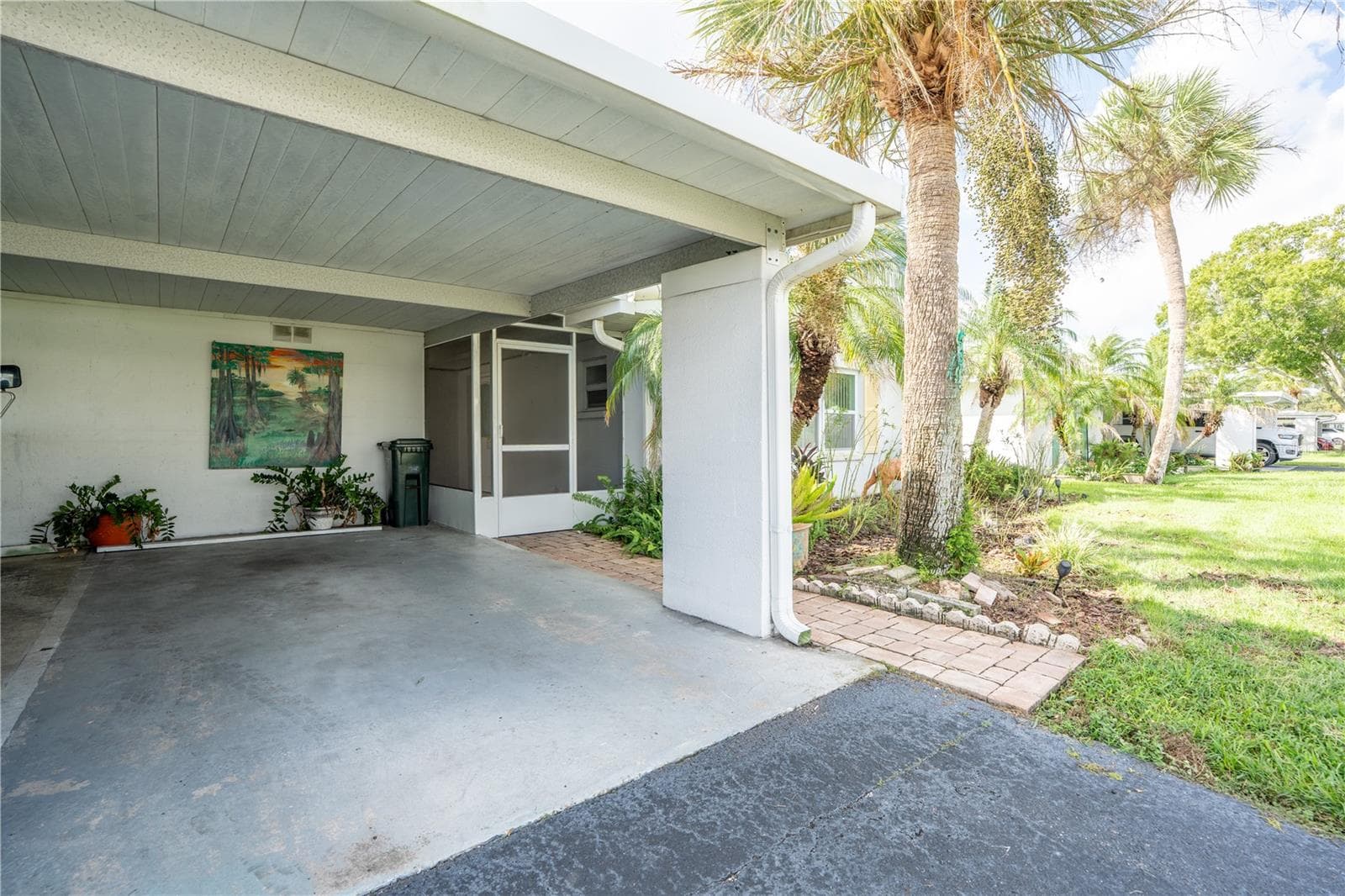 Condominium at 506 CAMEO DR, LAKELAND, photo 5 of 37