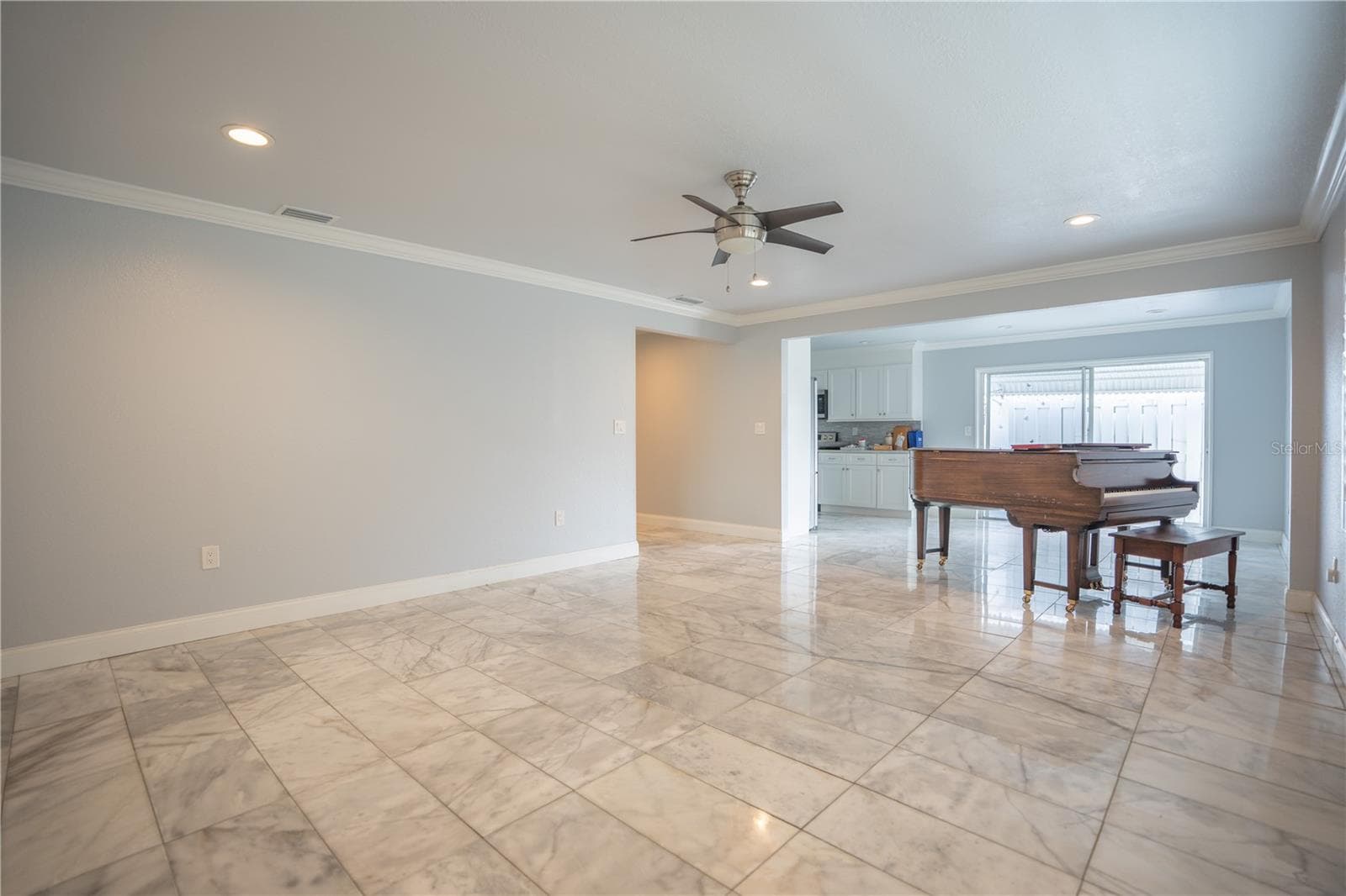 Condominium at 506 CAMEO DR, LAKELAND, photo 16 of 37