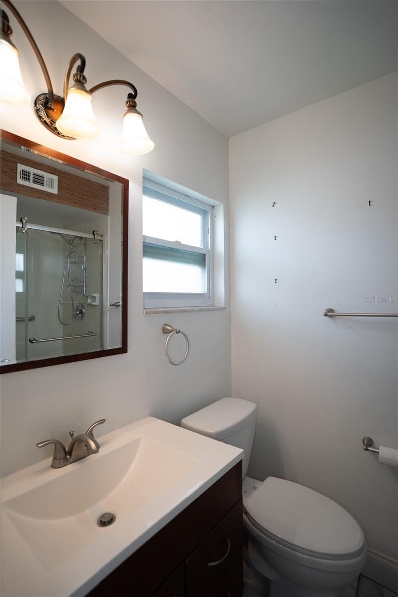 Condominium at 506 CAMEO DR, LAKELAND, photo 25 of 37