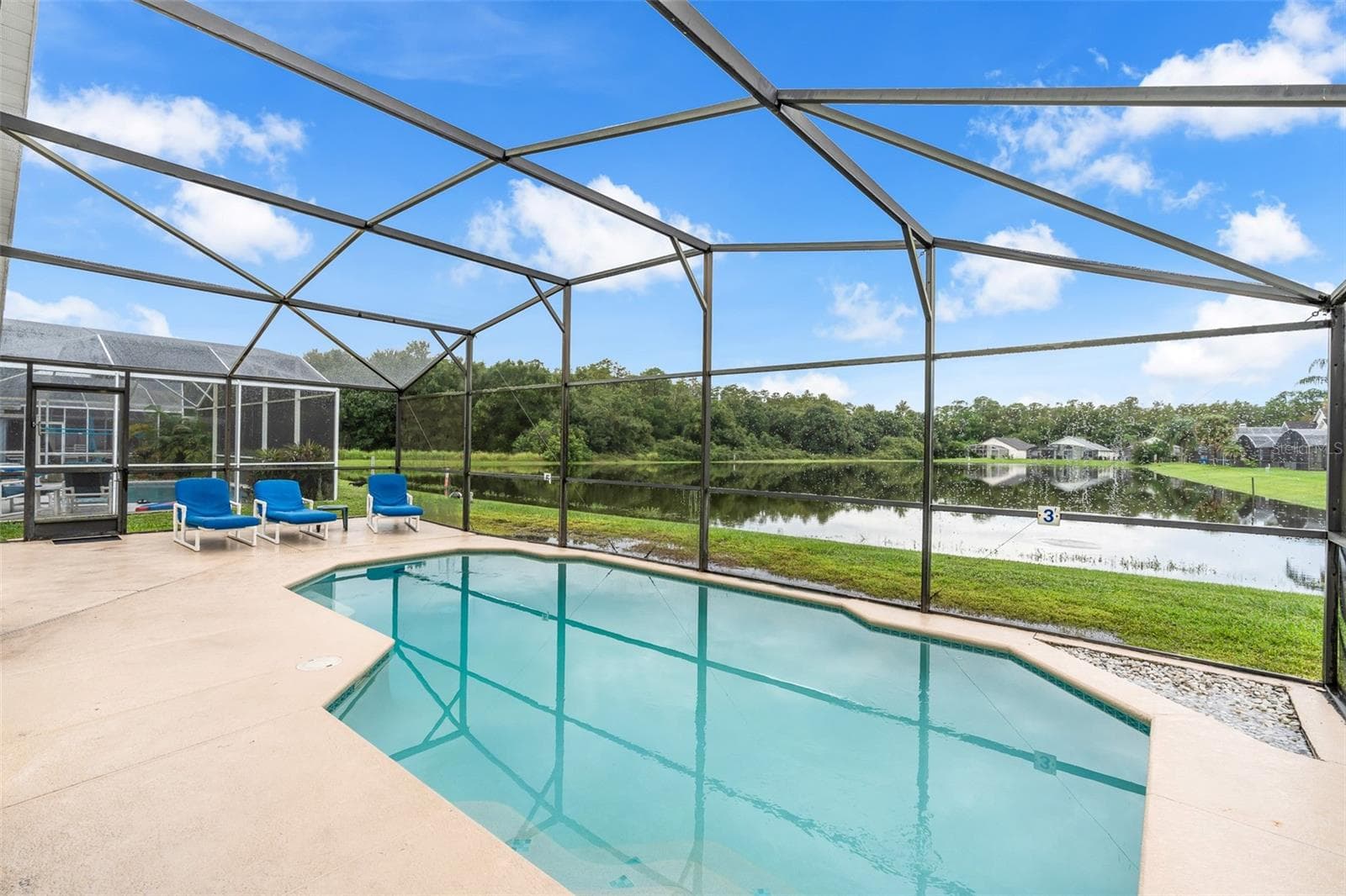 Single Family Residence at 4650 EAGLE PEAK DR, KISSIMMEE, photo 2 of 38