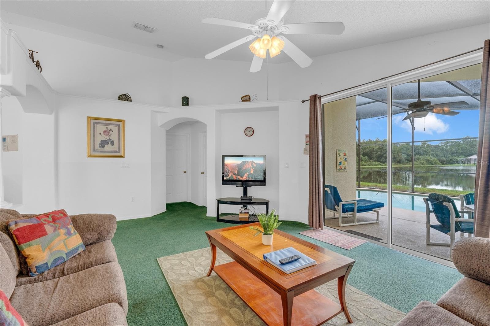Single Family Residence at 4650 EAGLE PEAK DR, KISSIMMEE, photo 5 of 38