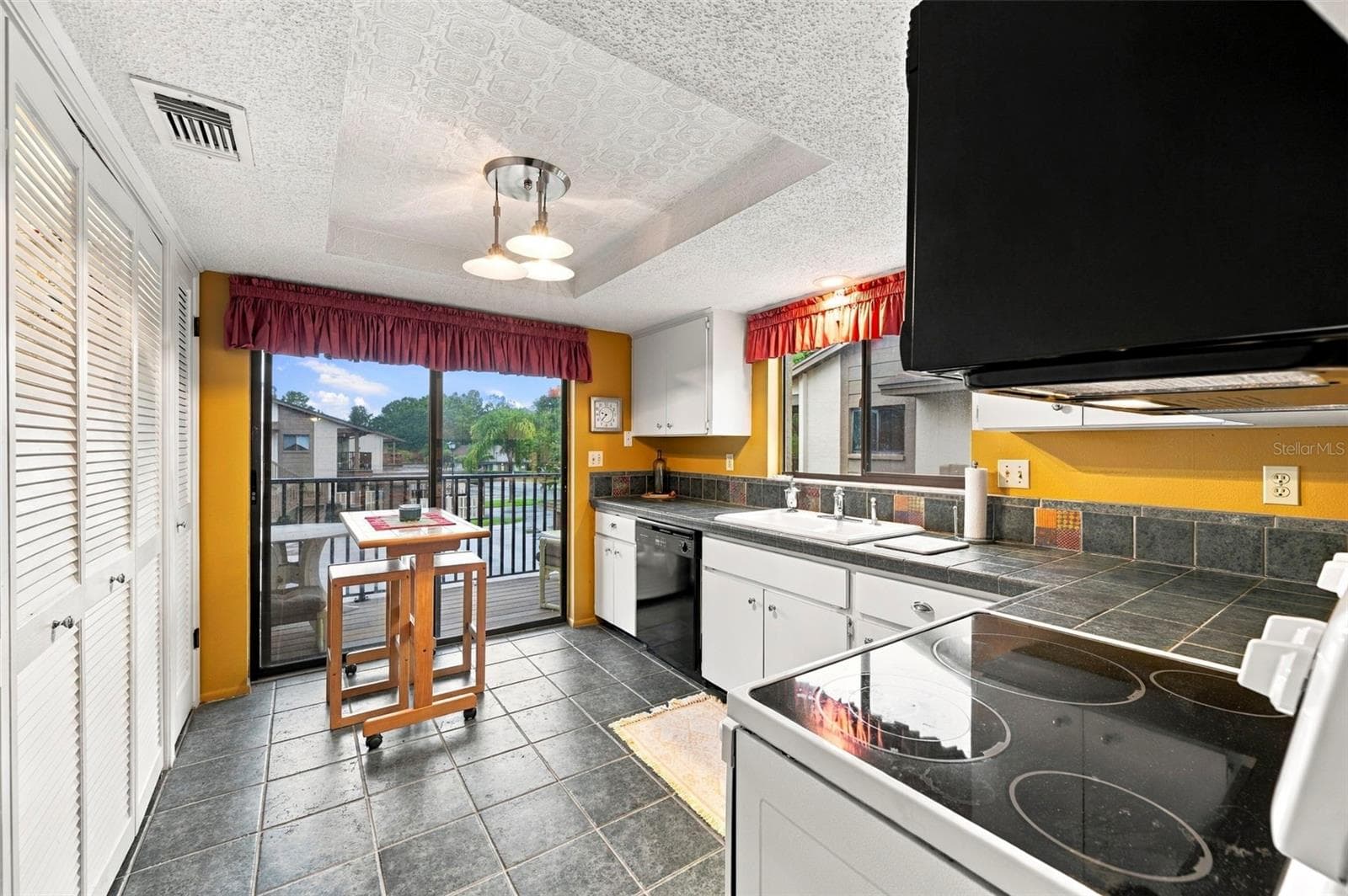 Condominium at 12912 WEDGEWOOD WAY #C, HUDSON, photo 27 of 82