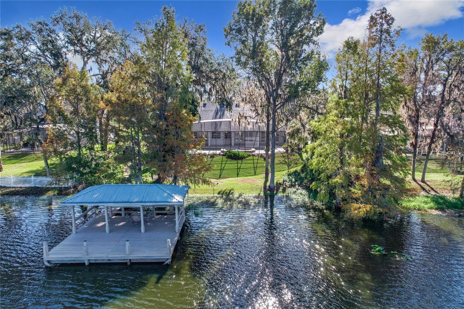 Single Family Residence at 972 OAKPOINT CIR, APOPKA, photo 6 of 102