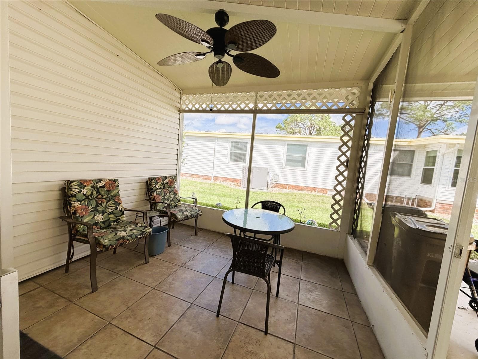 Mobile Home at 351 HAWTHORNE BLVD, LEESBURG, photo 5 of 35
