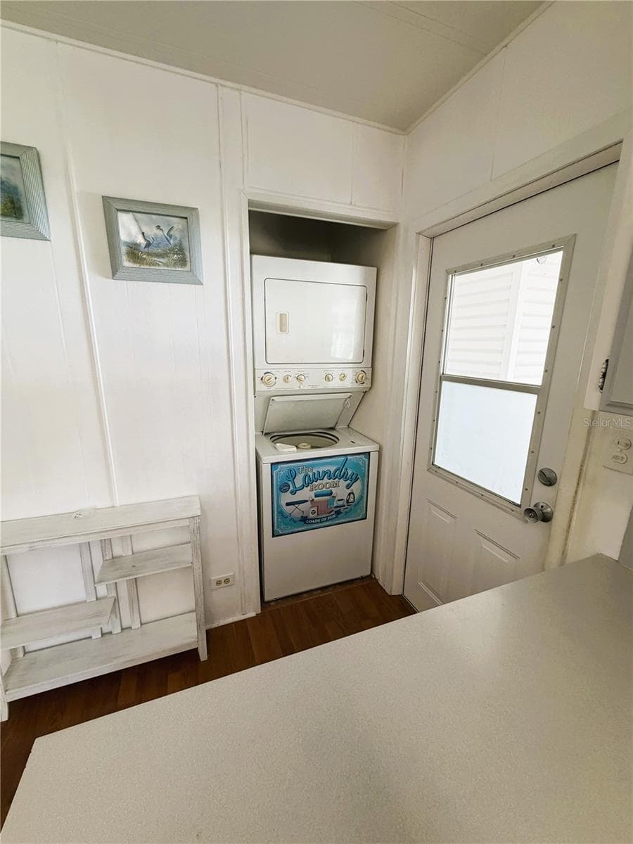Mobile Home at 351 HAWTHORNE BLVD, LEESBURG, photo 7 of 35