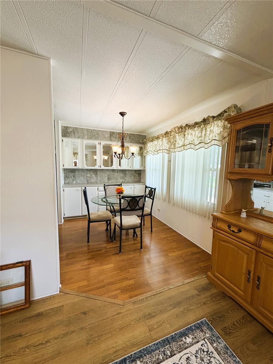 Mobile Home at 351 HAWTHORNE BLVD, LEESBURG, photo 13 of 35