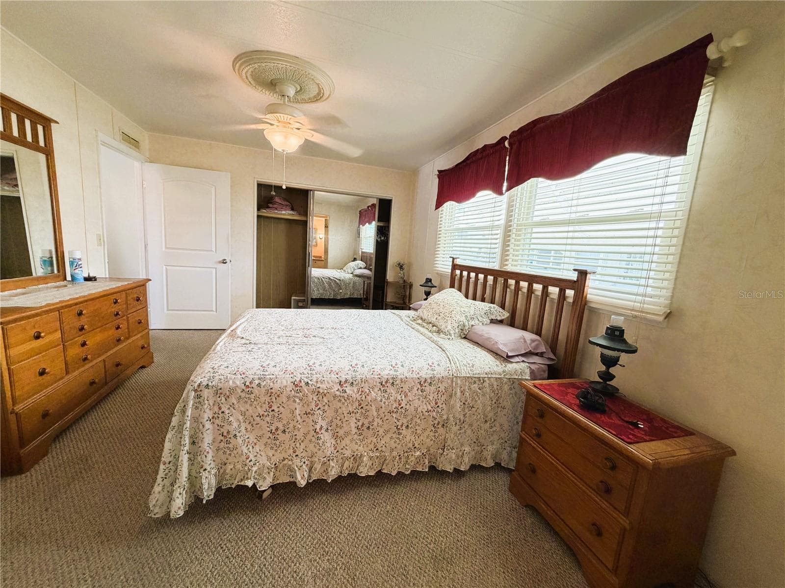 Mobile Home at 351 HAWTHORNE BLVD, LEESBURG, photo 21 of 35