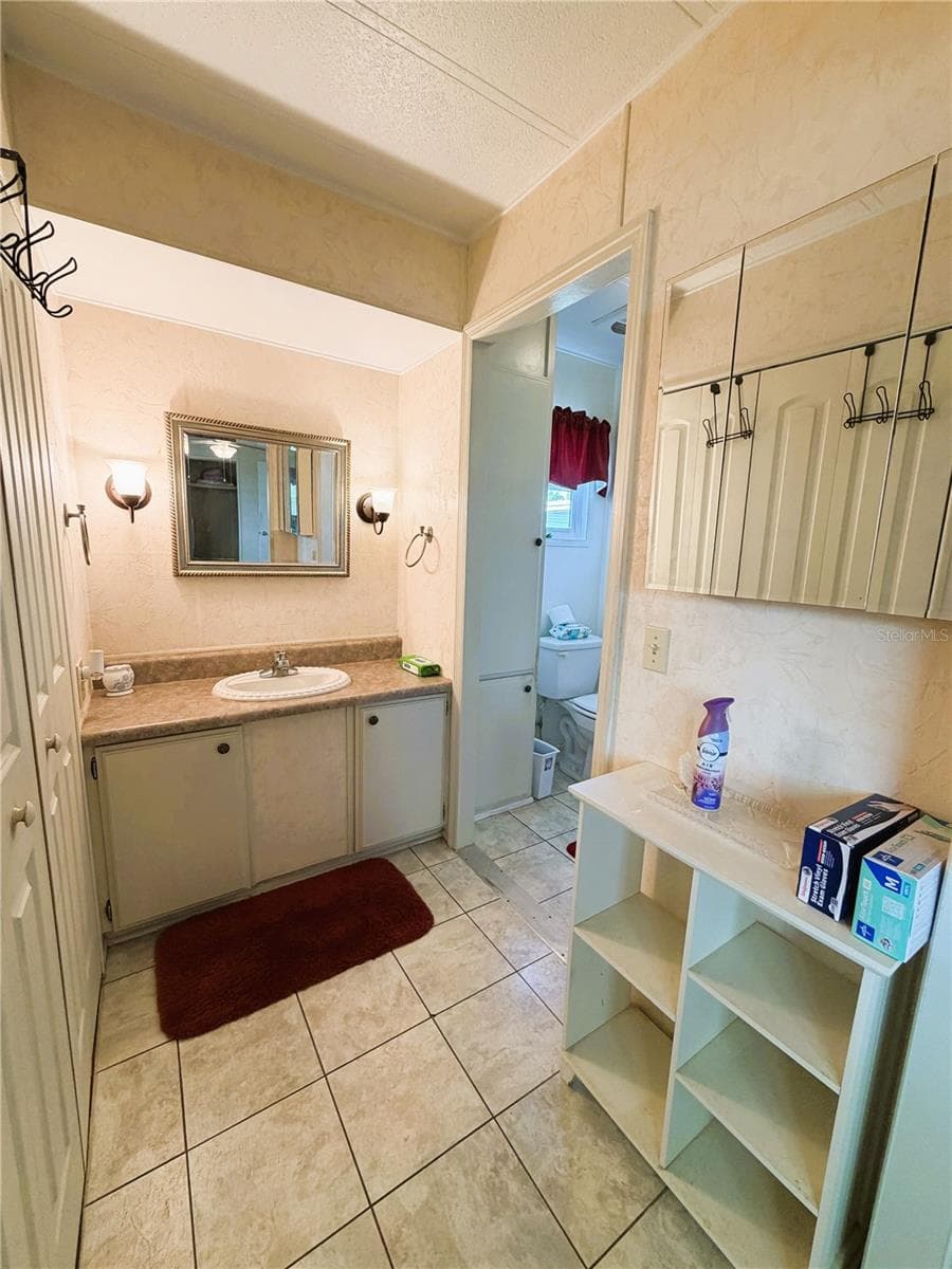 Mobile Home at 351 HAWTHORNE BLVD, LEESBURG, photo 23 of 35