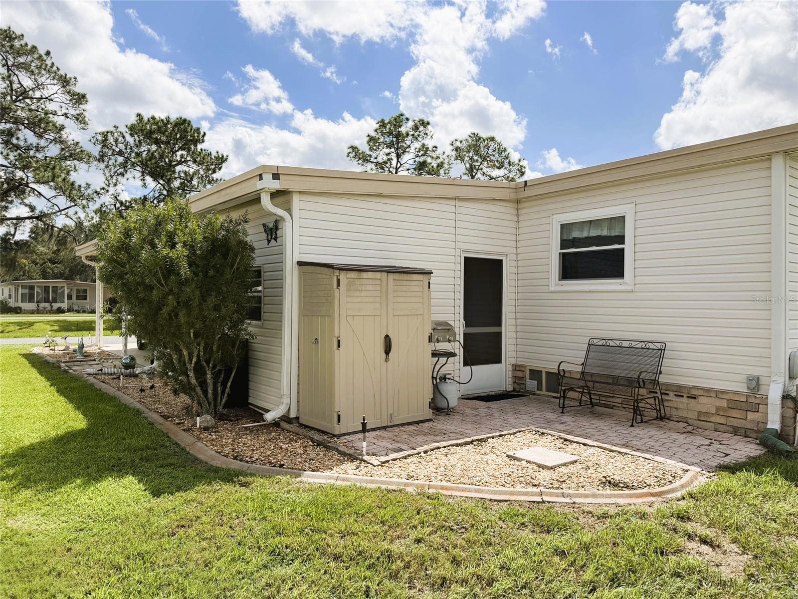 Mobile Home at 351 HAWTHORNE BLVD, LEESBURG, photo 33 of 35
