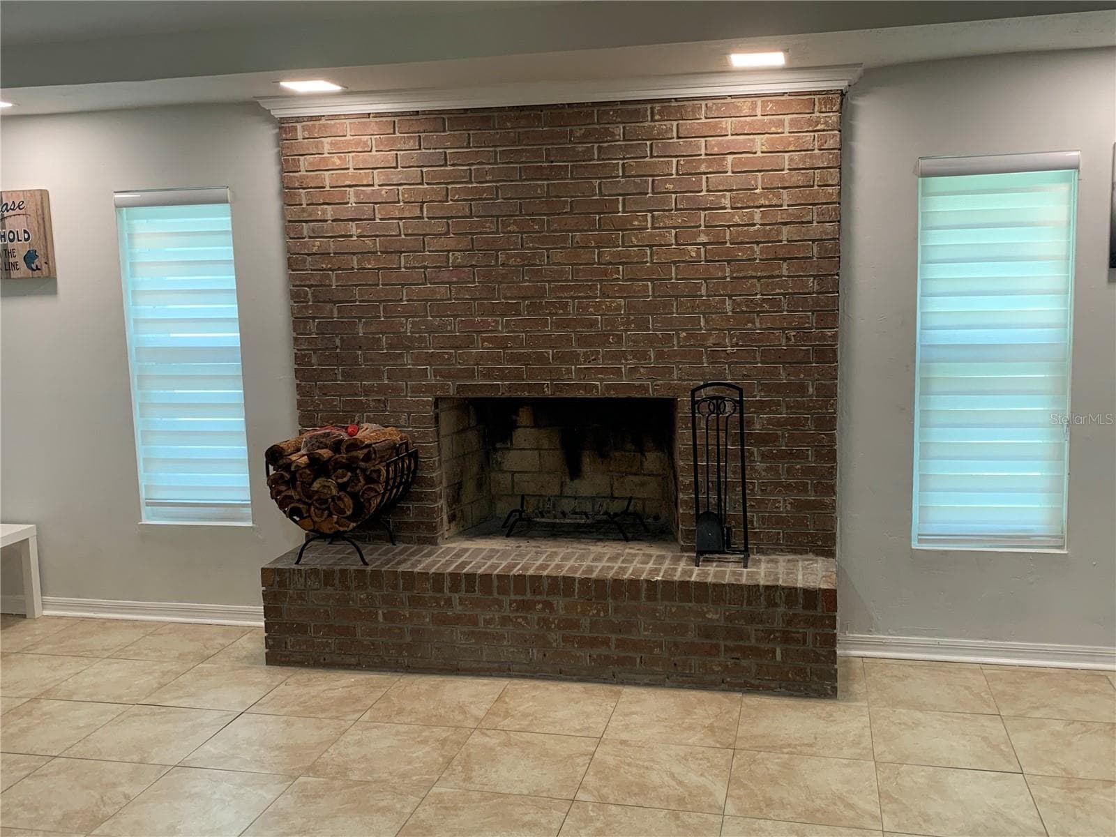 Fireplace - 6281 HALABRIN RD, HAINES CITY