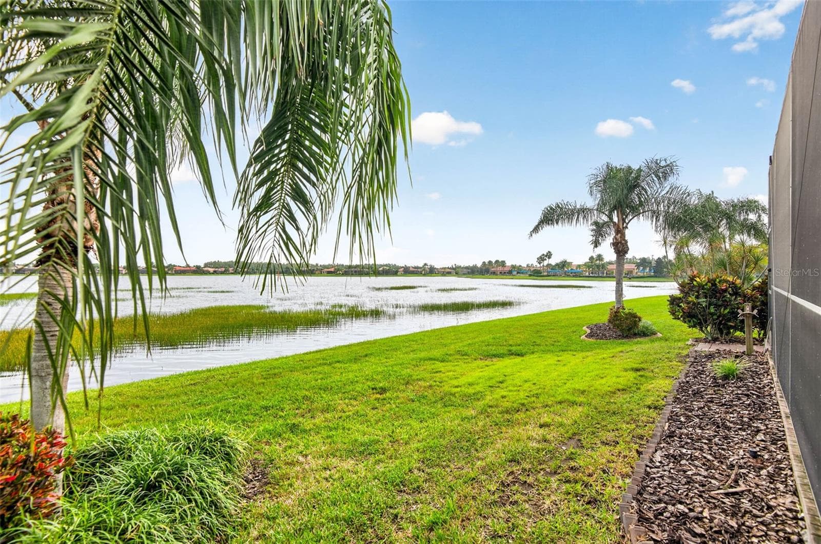 Single Family Residence at 15910 GOLDEN LAKES DR, WIMAUMA, photo 3 of 60
