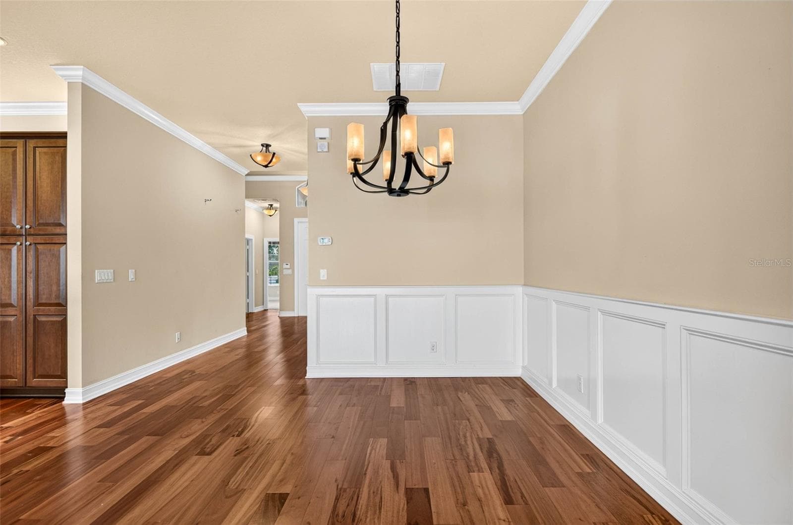 Single Family Residence at 15910 GOLDEN LAKES DR, WIMAUMA, photo 8 of 60