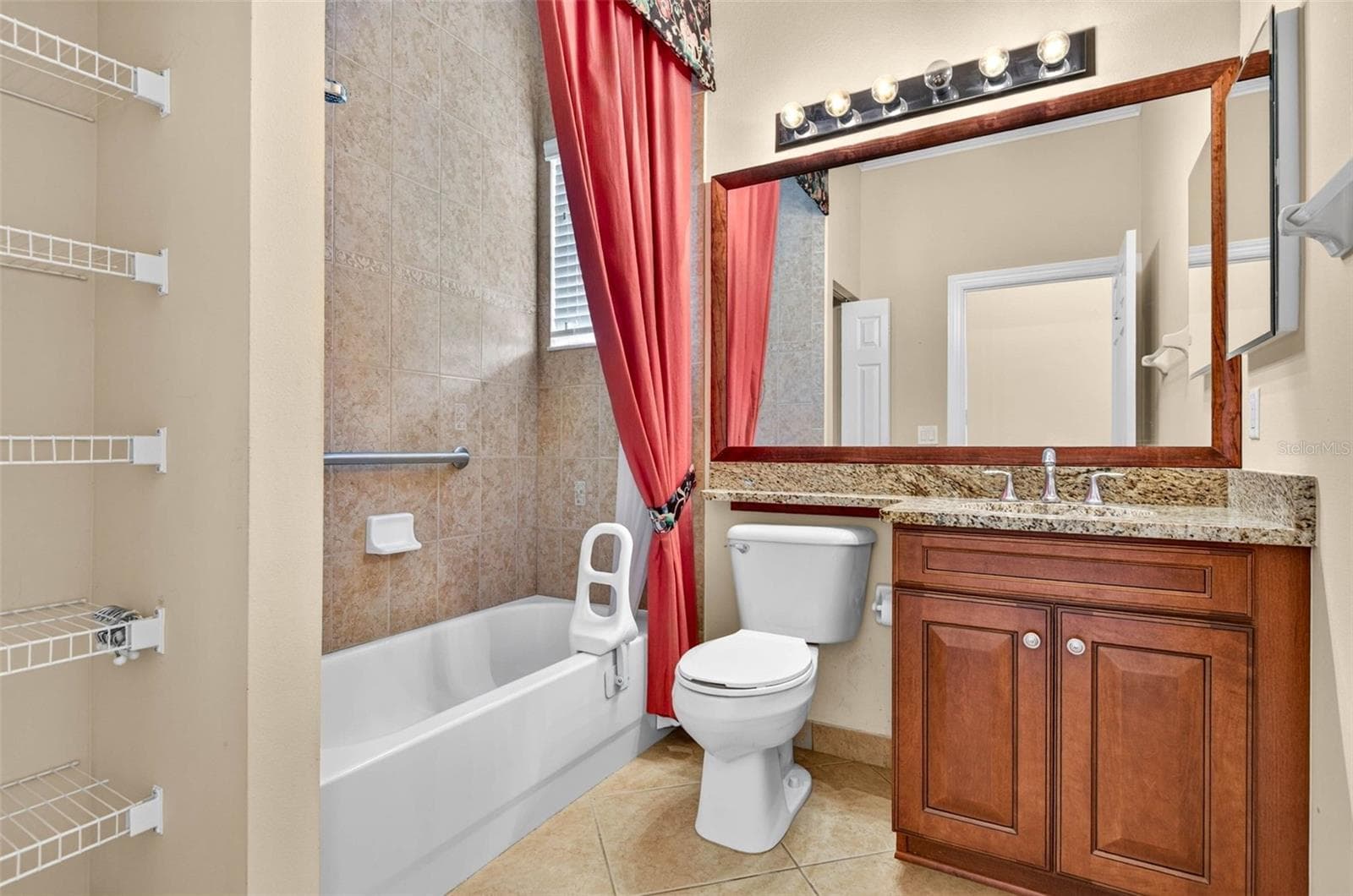 Single Family Residence at 15910 GOLDEN LAKES DR, WIMAUMA, photo 23 of 60