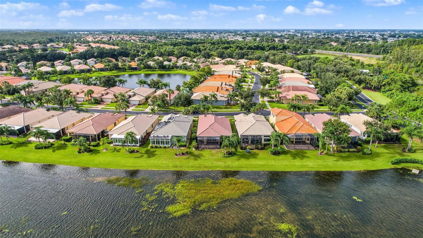 Single Family Residence at 15910 GOLDEN LAKES DR, WIMAUMA, photo 42 of 60