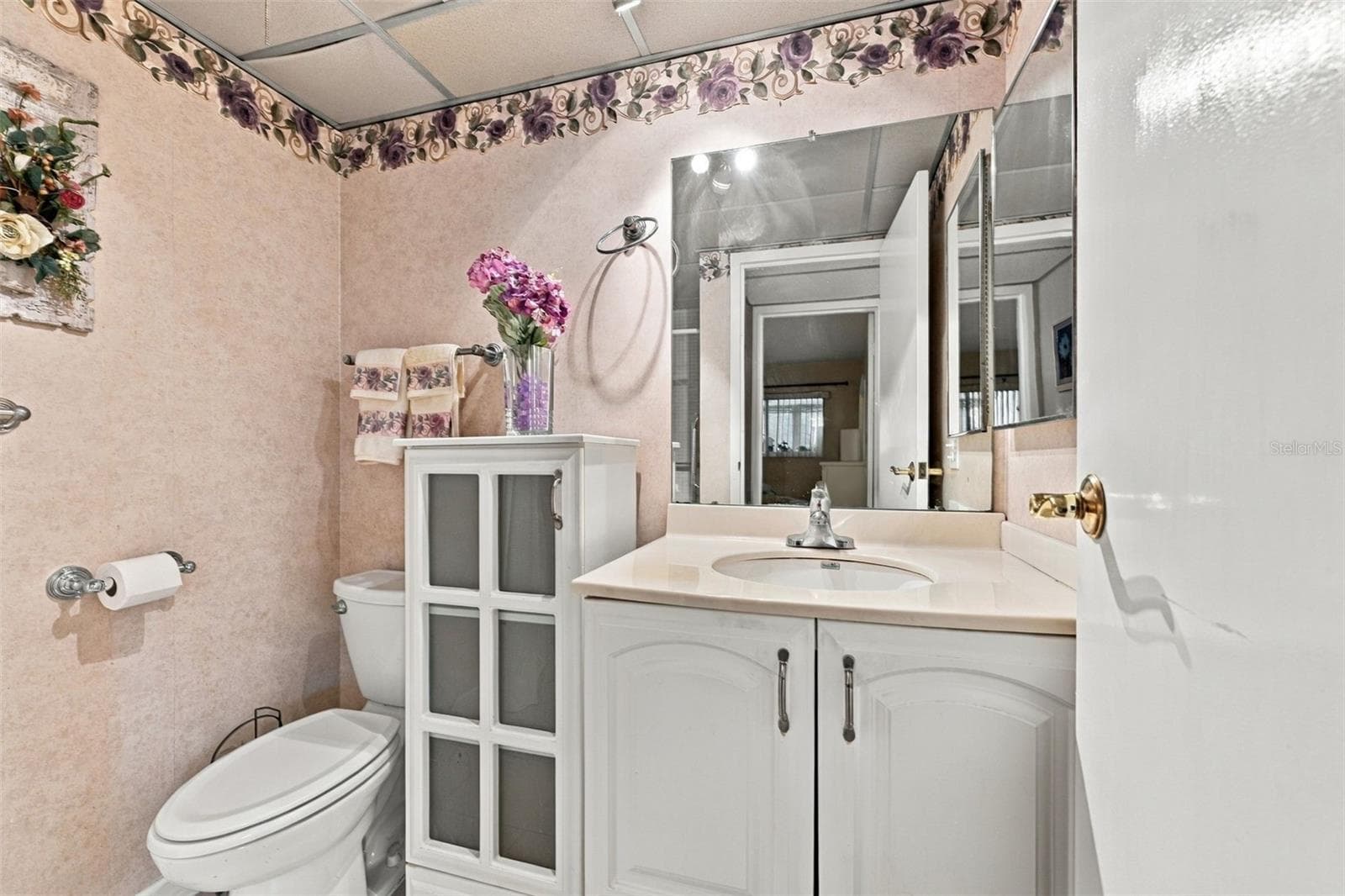 Primary Bathroom - 1802 BEDFORD LN #9, SUN CITY CENTER
