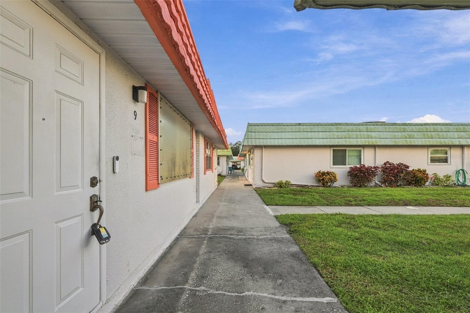 Front Door - 1802 BEDFORD LN #9, SUN CITY CENTER