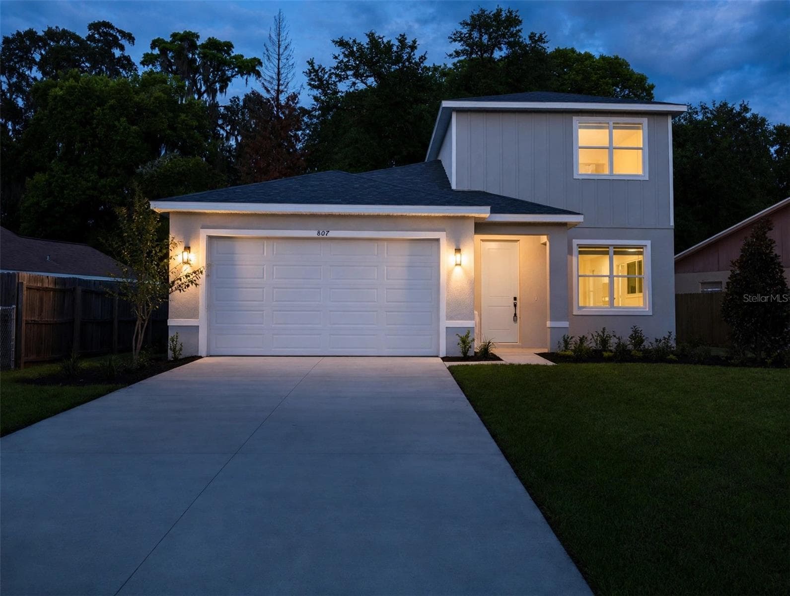 Single Family Residence at 807 SANTA BARBARA DR, SANFORD, photo 3 of 34