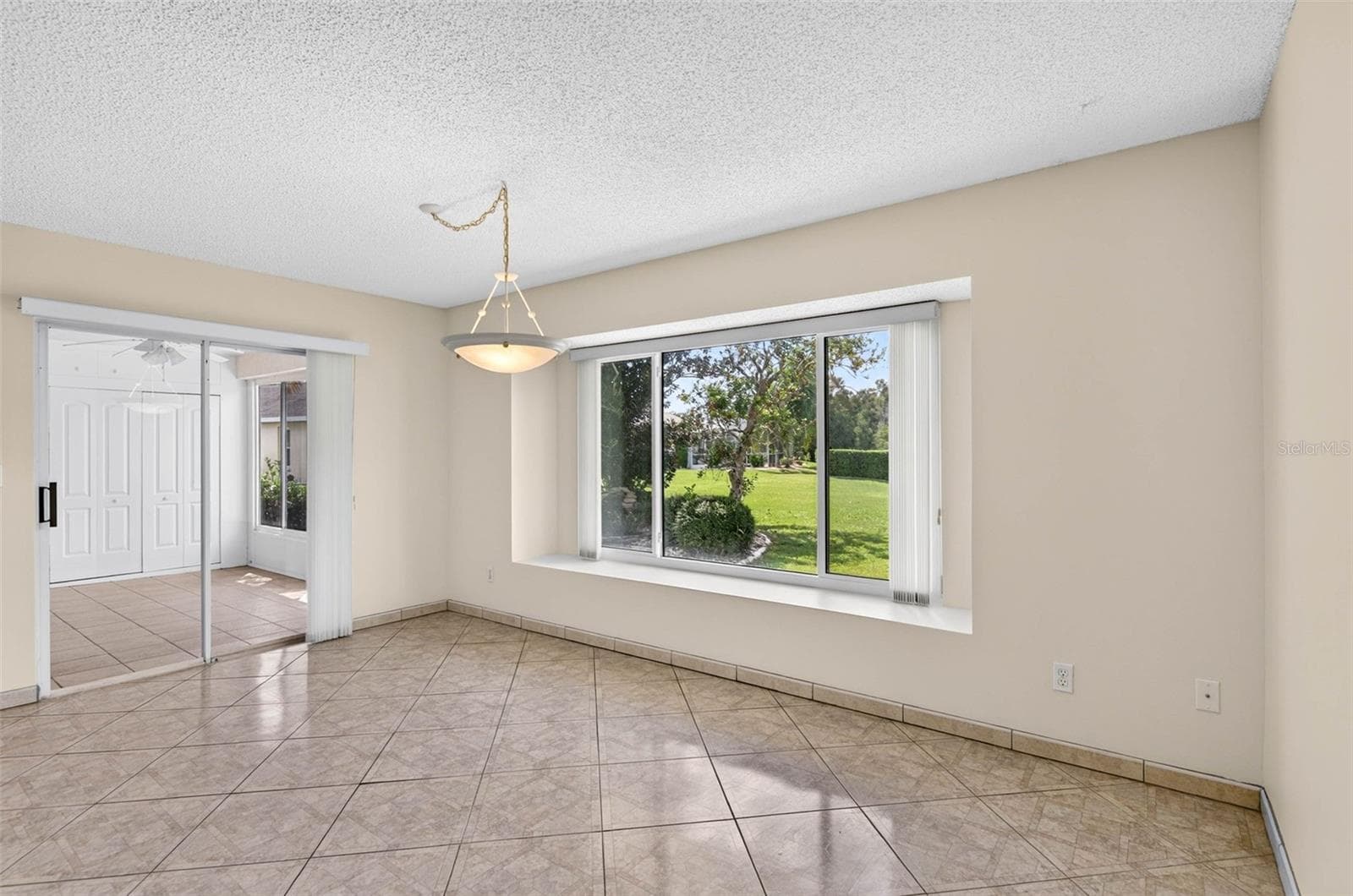 Single Family Residence at 1704 TREMONT CT, SUN CITY CENTER, photo 17 of 55