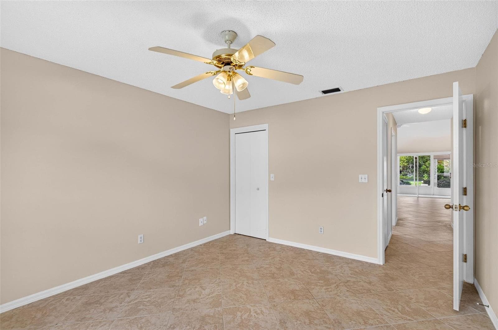 Single Family Residence at 1704 TREMONT CT, SUN CITY CENTER, photo 22 of 55