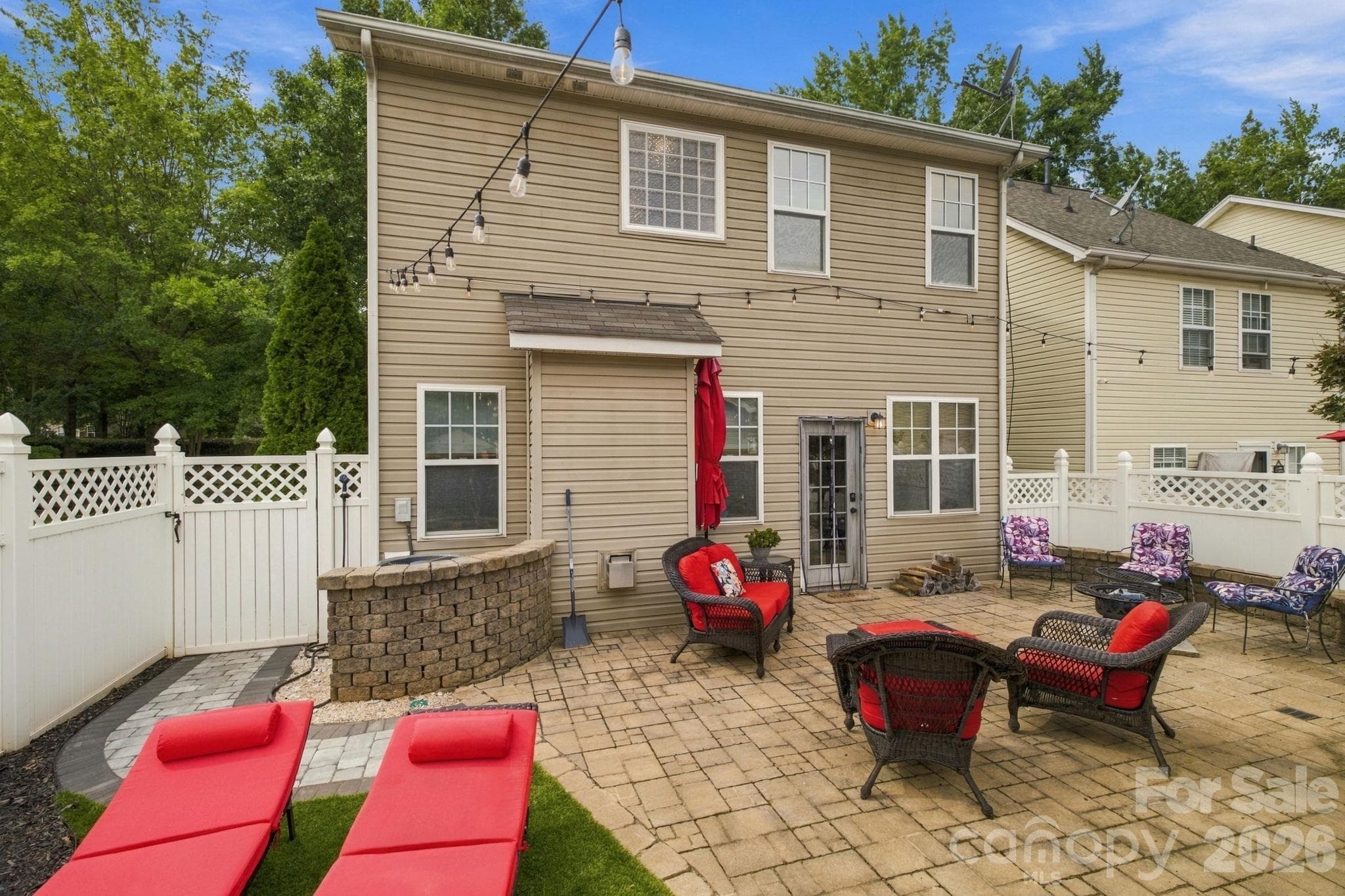 Single Family Residence at 10048 Switchyard Drive, Cornelius, photo 24 of 36