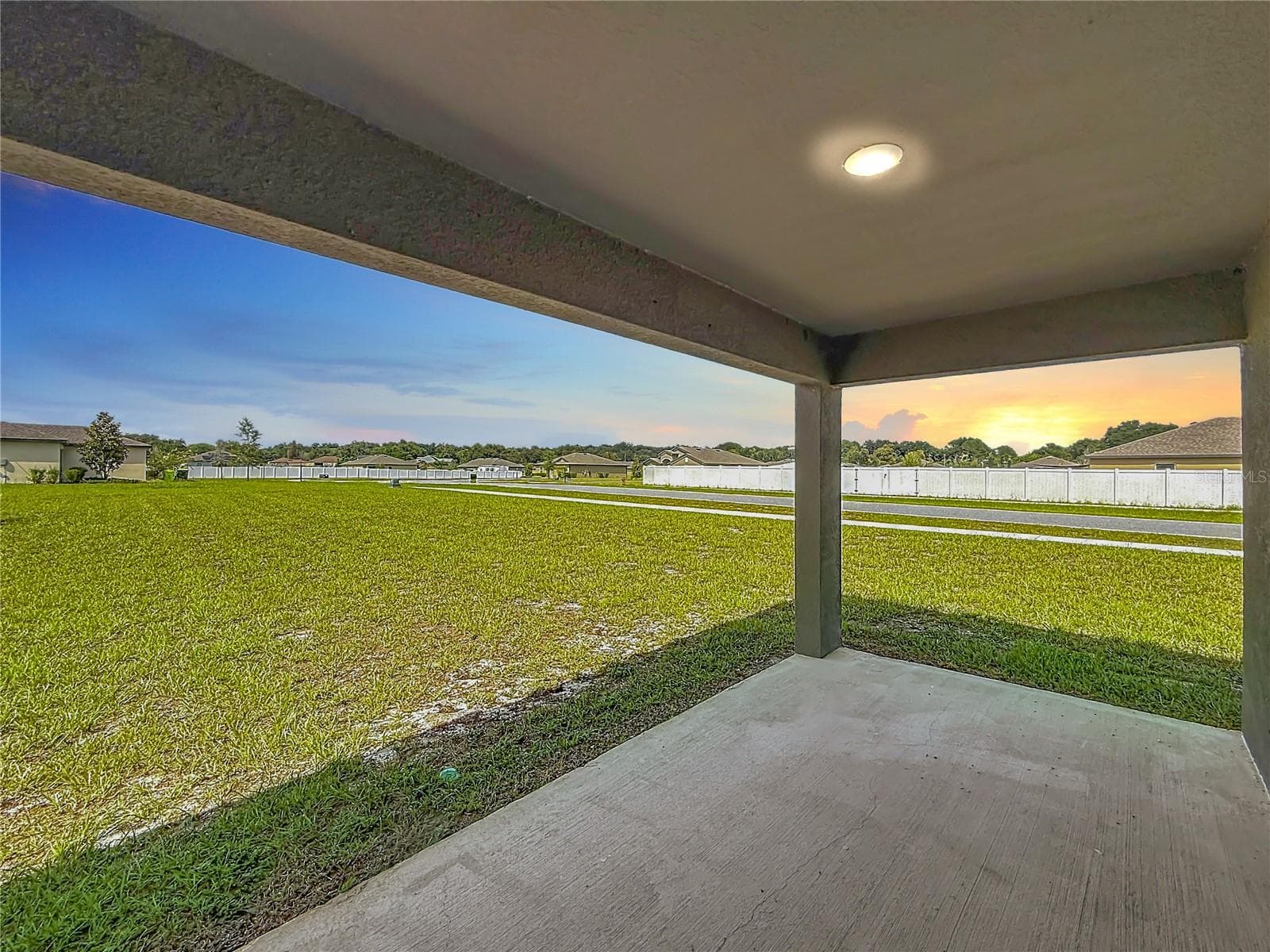 Single Family Residence at 12951 DEL LAGO DR, ASTATULA, photo 4 of 57