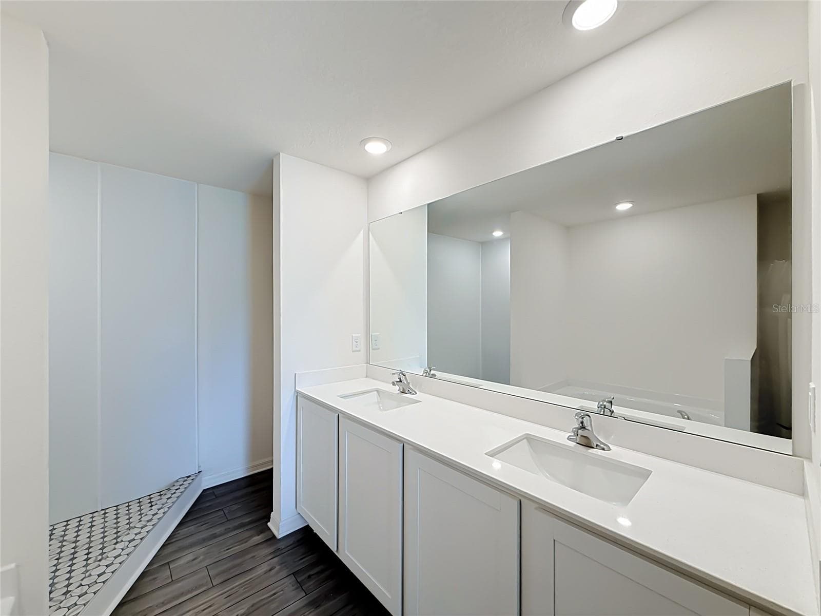 Master Bathroom - 12951 DEL LAGO DR, ASTATULA