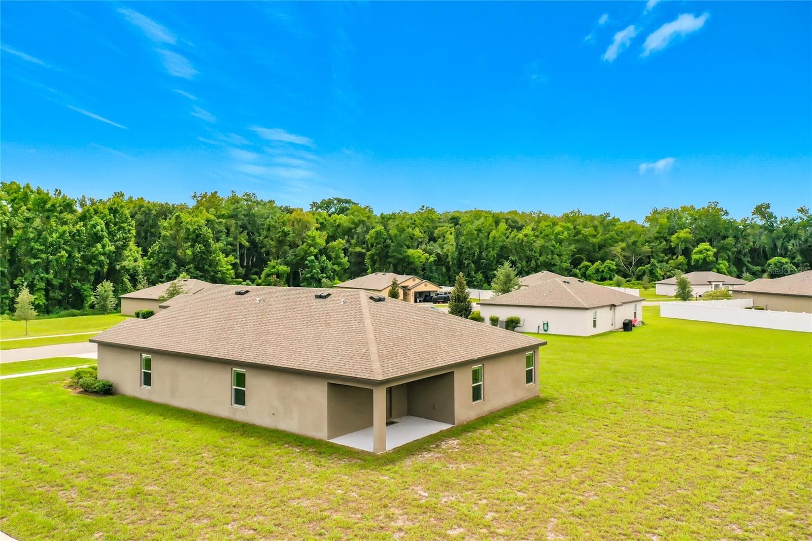 Single Family Residence at 12951 DEL LAGO DR, ASTATULA, photo 14 of 57