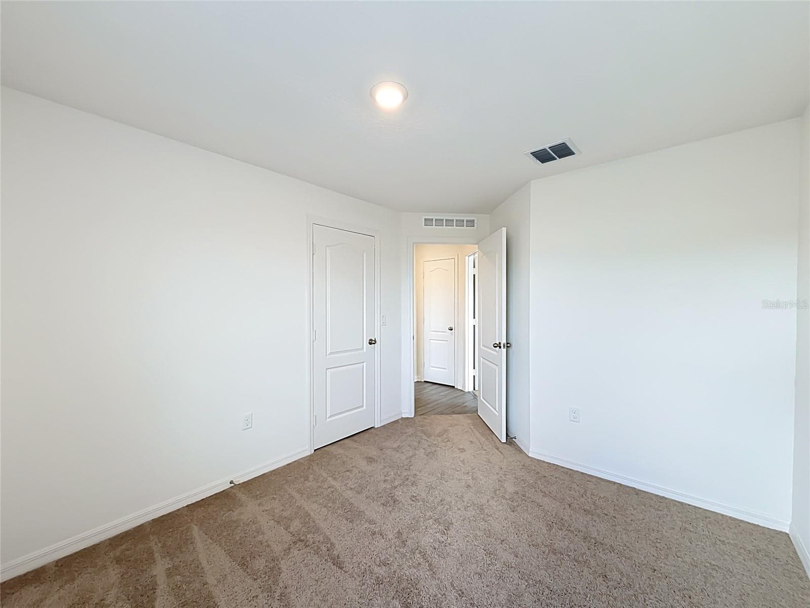 Single Family Residence at 12951 DEL LAGO DR, ASTATULA, photo 29 of 57
