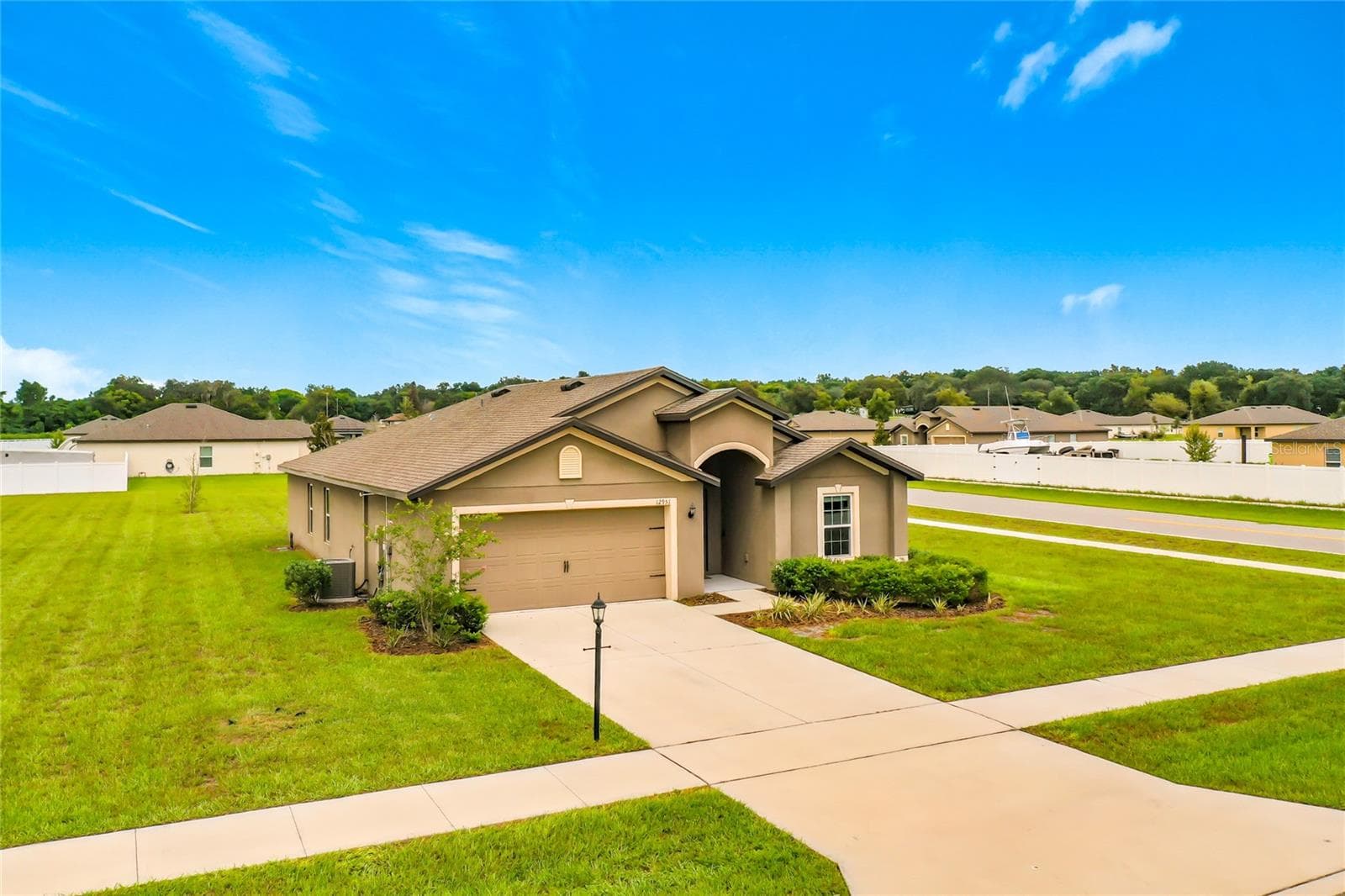 Single Family Residence at 12951 DEL LAGO DR, ASTATULA, photo 45 of 57