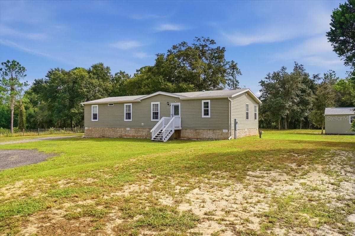 Manufactured Home at 4025 COTTAGE HILL ST, LAKE WALES, photo 3 of 62