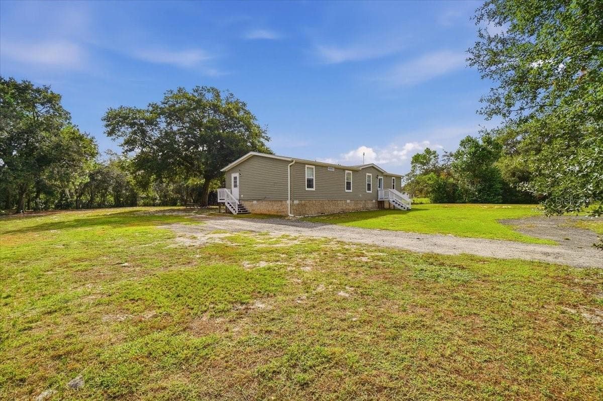 Manufactured Home at 4025 COTTAGE HILL ST, LAKE WALES, photo 5 of 62
