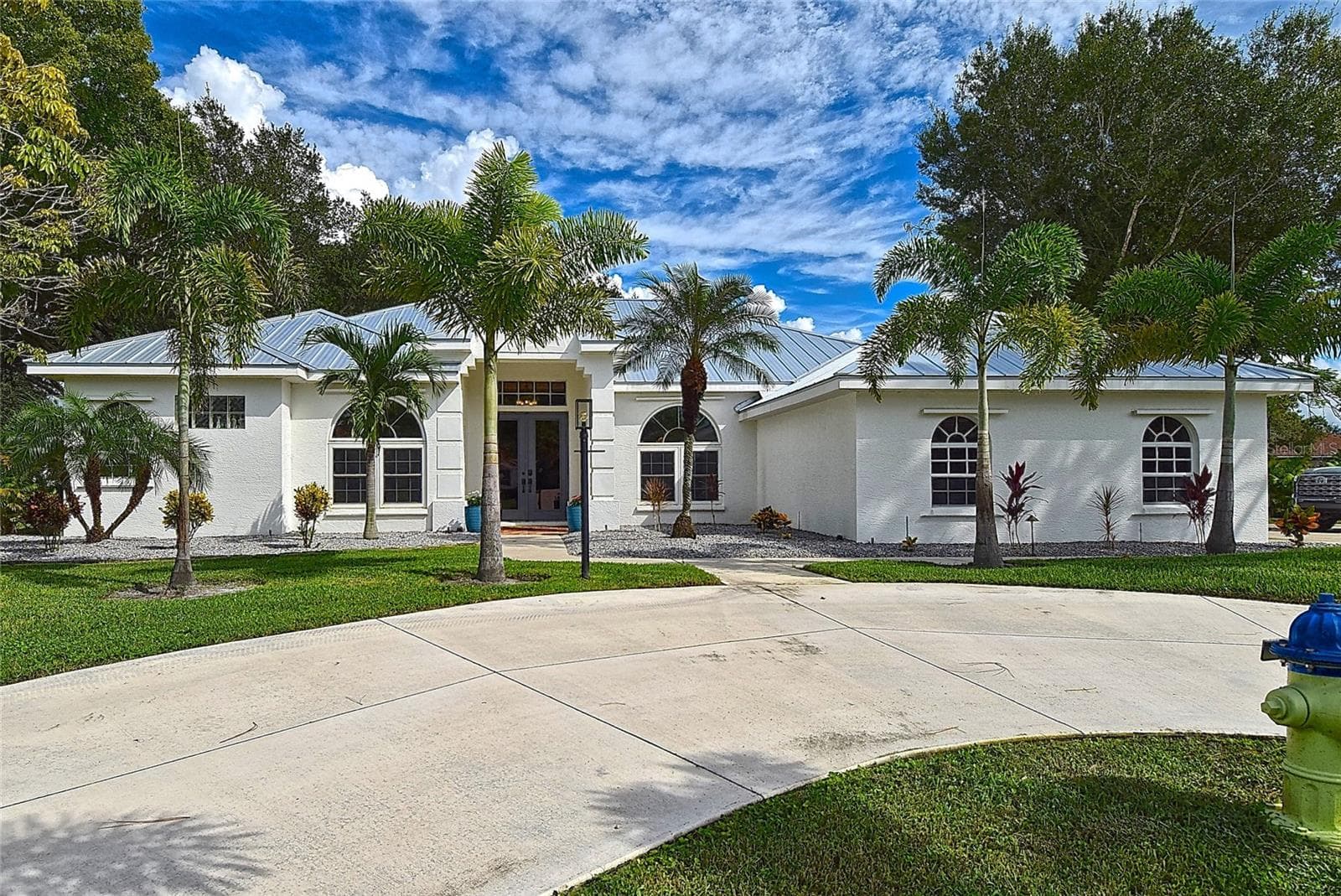8309 MISTY LAKE CIR