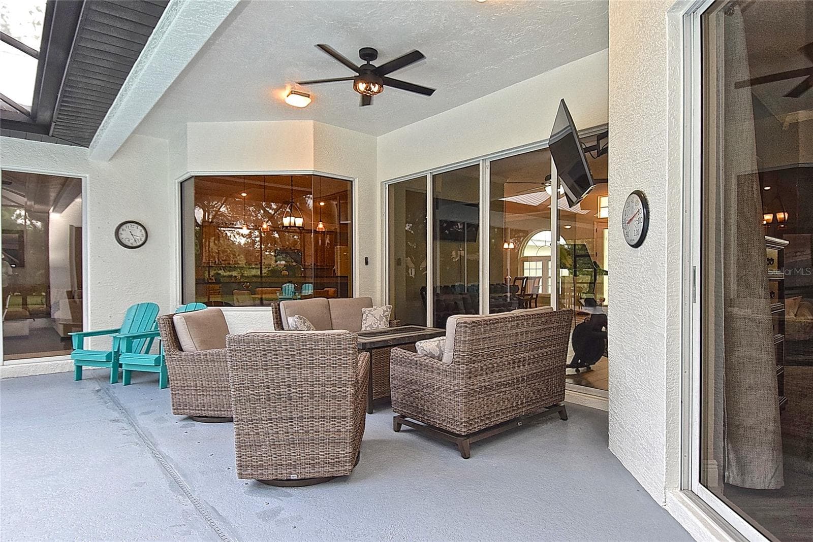 Covered lanai - 8309 MISTY LAKE CIR, SARASOTA