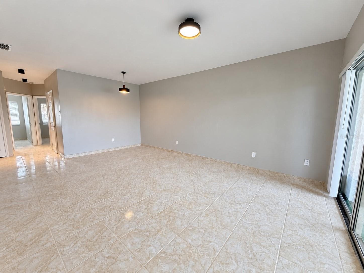 Condominium at 522 VILLA DEL SOL CIR #203, ORLANDO, photo 7 of 19
